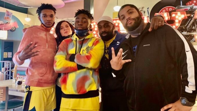Ozie Nzeribe (center) stars as the bullied basketball player, Royale, alongside Isaiah Hill (left) and O'shea Jackson Jr. (far right) in the new Apple TV series “Swagger,” inspired by the life of basketball standout Kevin Durant. (Courtesy of Randi Cone/Interdependence Public Relationsstrong)/strong