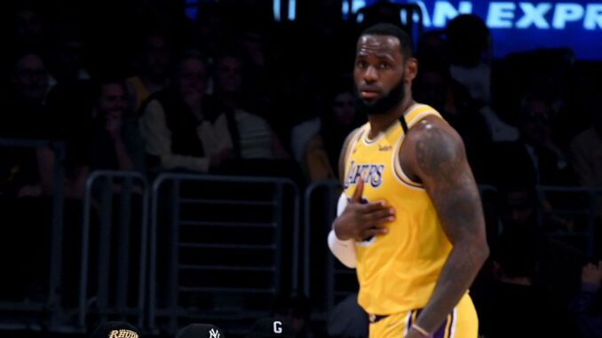 feat_0e178db6-c67b-4c21-9e79-3e508d51daf5 The Los Angeles Lakers seem to understand that they can't compete for a championship as currently constructed. Following Tuesday's blowout loss to the Milwaukee Bucks, LeBron James said as much. (Harry How/Getty Images)
