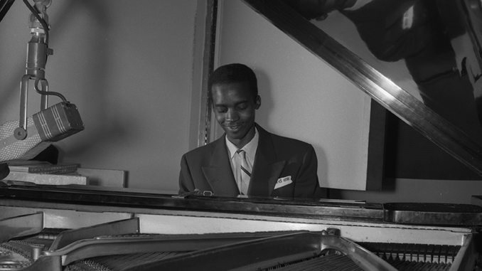web-Ahmad Jamal - Photo by Don Bronstein_2 copy
