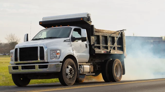 truck pollution AdobeStock_399165196 copy